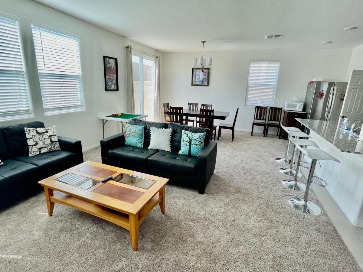 Spacious House, 5 Bedrooms, Sleeps 12, Near Las Vegas Strip And Airport Bagian luar foto