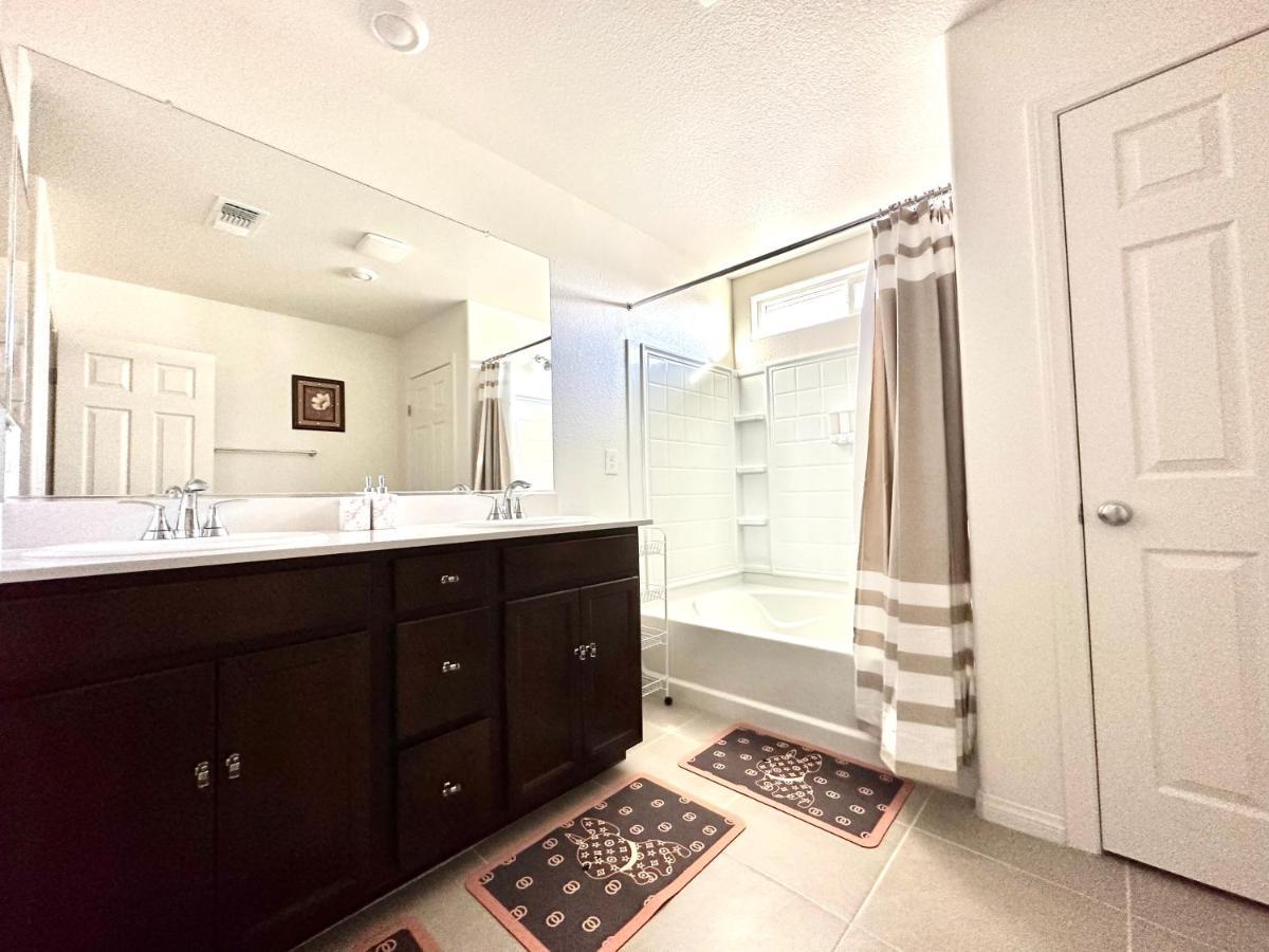 Spacious House, 5 Bedrooms, Sleeps 12, Near Las Vegas Strip And Airport Bagian luar foto