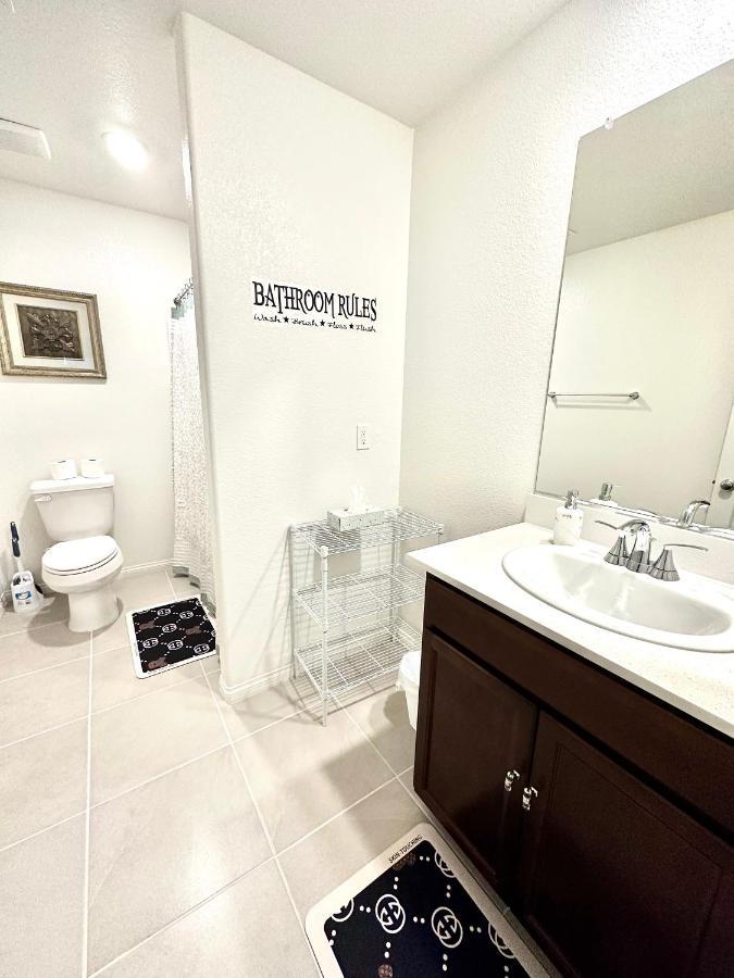 Spacious House, 5 Bedrooms, Sleeps 12, Near Las Vegas Strip And Airport Bagian luar foto