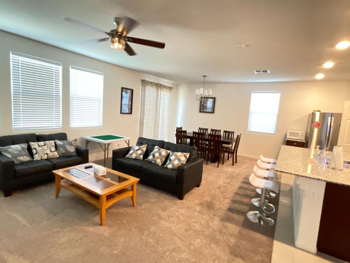 Spacious House, 5 Bedrooms, Sleeps 12, Near Las Vegas Strip And Airport Bagian luar foto